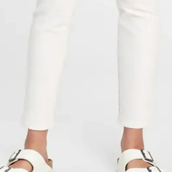 Mid Rise Universal Legging Jeans - Picture 3 of 9